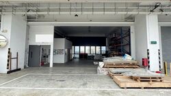 REVV (D22), Factory #610514451